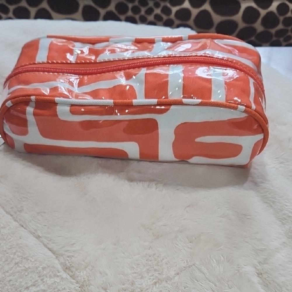 Stylish Orange and White Makeup Organizer